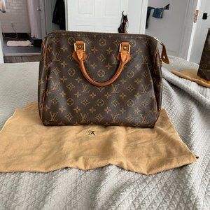 Louis Vuitton Monogram Speedy 30